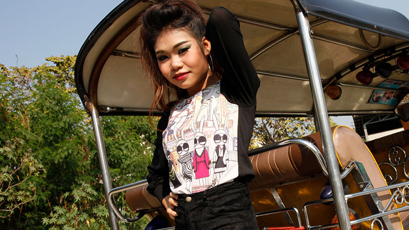 Hot Asian babe with no tits fucks total stranger in Thailand